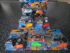 Hot Wheels Moster Trucks 1:64 New