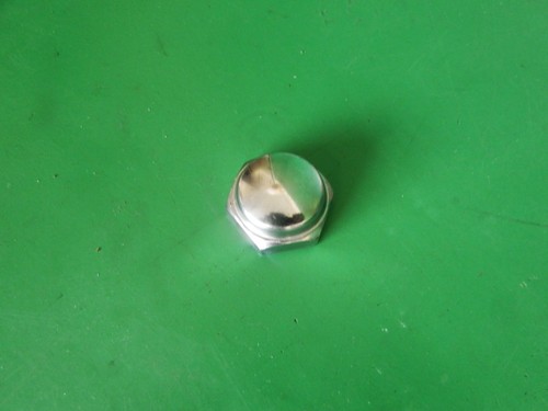 Triumph chrome yoke - yoke, nut