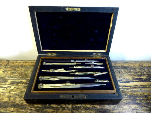 Nicely boxed antique vintage - boxed,