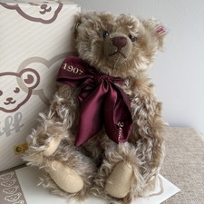 Steiff Million Hugs Teddy Bear