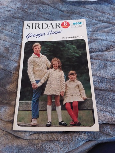 Vintage knitting pattern - ,