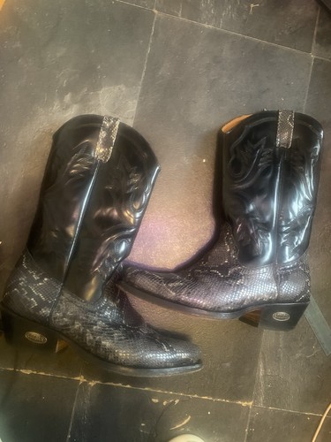Ostrich leather cowboy boots - ostrich,