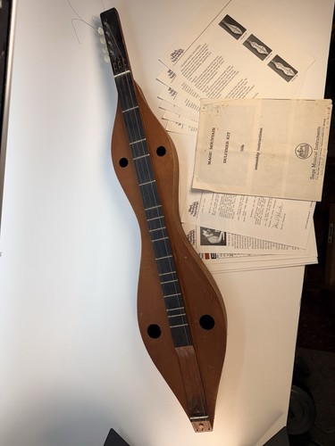 Magic mountain dulcimer 59k - magic, *