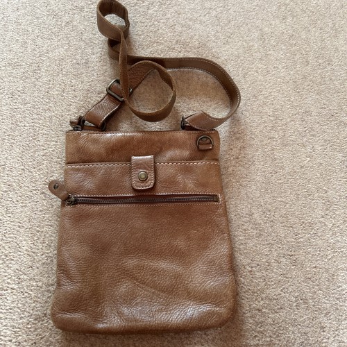 Roots canada light brown - roots,