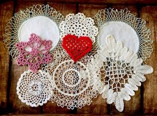 8 x vintage hand crochet/ tatted/ embroidered/ bobbin lace delicate doilies