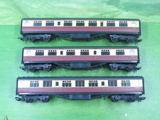 3 x Bachmann Maroon / cream