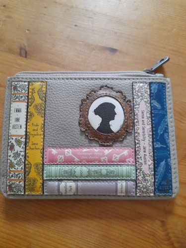 Yoshi leather jane austin - leather,