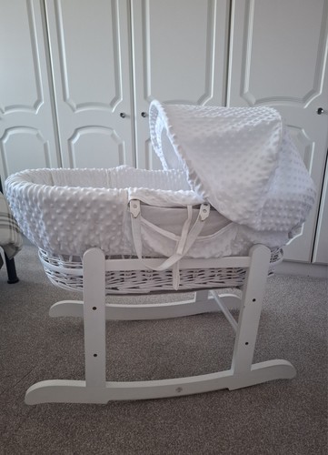 White wicker moses basket - white,