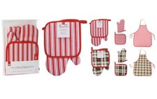 3 Piece Kitchen Set Apron Oven Mit Pot Holder Christmas Festive Cooking Gift