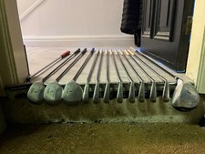 Wilson 1200 Midsize Gear Effect Irons, driver, woods, putter and Wilson bag