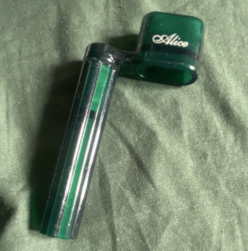 Alice guitar green plastic - ,