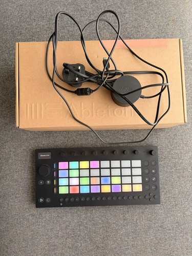 Ableton move synthesiser - move,
