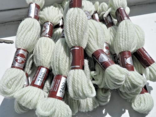 Sixteen skeins dmc tapestry - skeins,