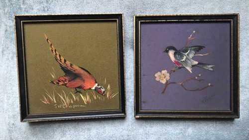 Vintage signed handpainted - signed, on