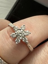 Tiffany & Co Vintage platinum diamond Flower ‘buttercup’ ring