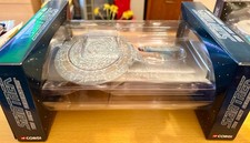 BNIB Star Trek TNG USS