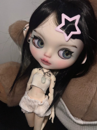 Custom blythe doll with - custom,