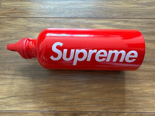 Supreme sigg water bottle - sigg,