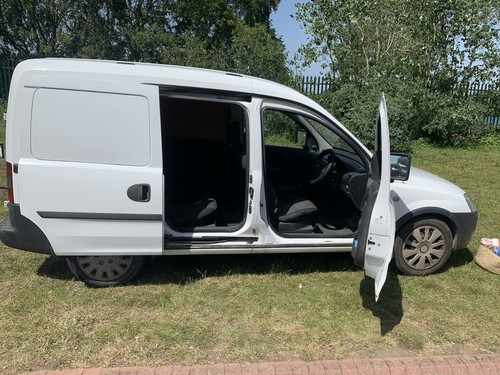 Vauxhall combo crew cab van - vauxhall,