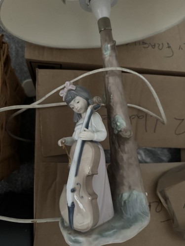 Lladro nao first solo - solo, lamp