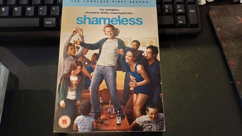 Shameless version season - shameless, us