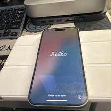 iPhone 16 256GB White