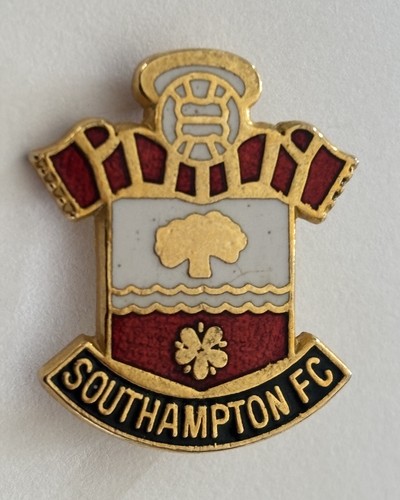 Southampton football lapel - fc,