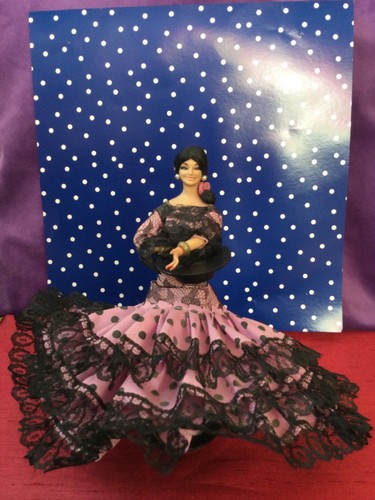 Beautiful dancing spanish lady - dancing,