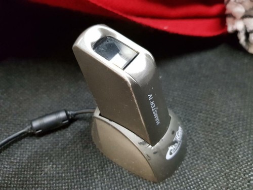 Secugen hamster biometric - secugen,