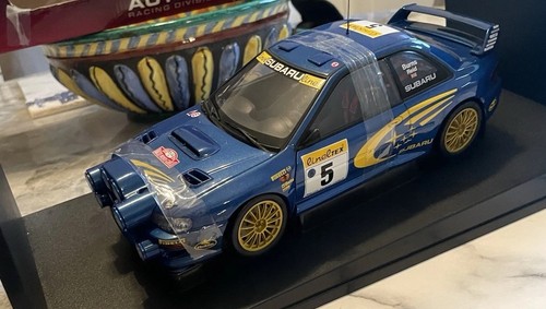 Autoart subaru impreza - 1/18,