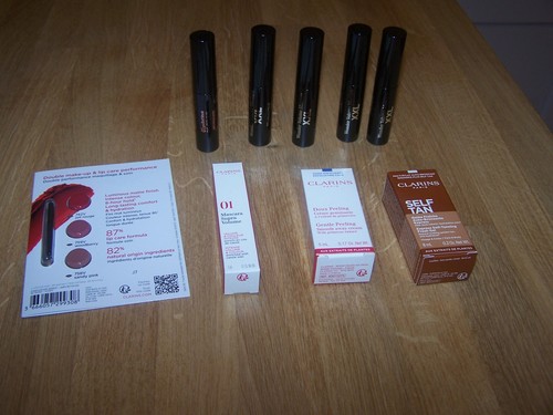 Clarins job lot nine samples - clarins,