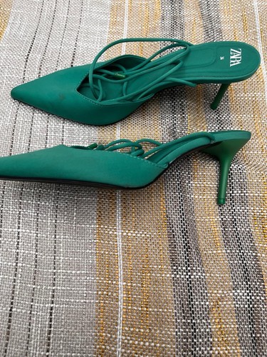 Zara green pointed toe - lace, up