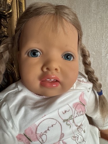 Gotz carlos 215 girl doll - girl,