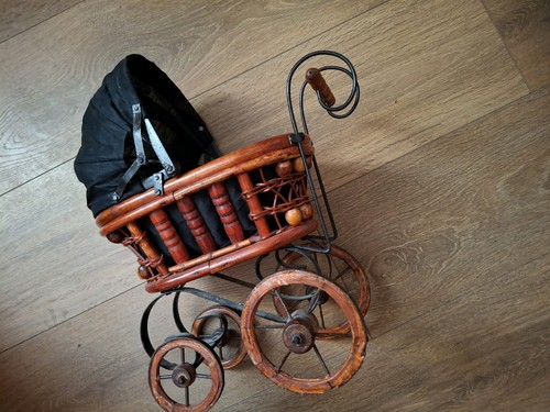 Antique look victorian - look,