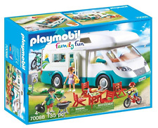 PLAYMOBIL FAMILY FUN CAMPER