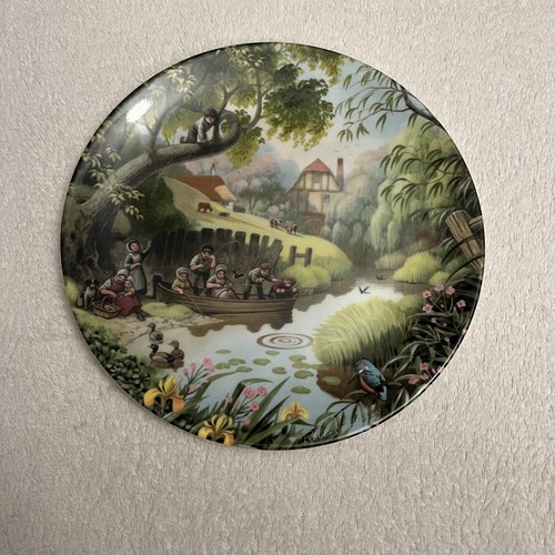 Coalport bone china plate - ,