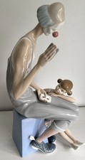 Lladro Magic. 4605. Clown and