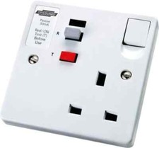 Timeguard TFP02WL 13A 30mA  Passive RCD Twin Safety Switched Double Socket