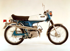 Yamaha FSI-E 'Fizzy' Moped -
