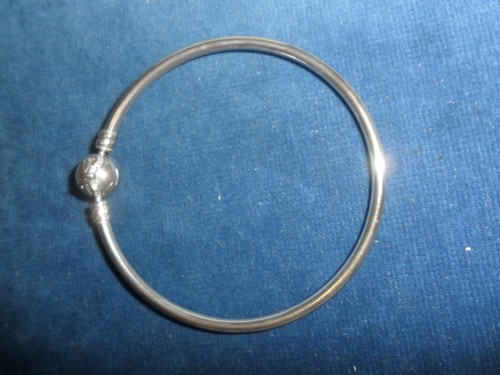 Pandora limited edition dainty - pandora,