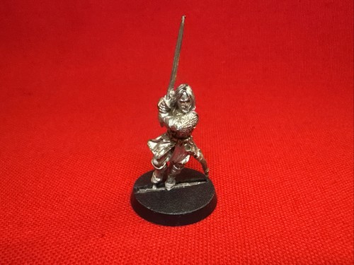 Aragorn strider helms deep - helms,