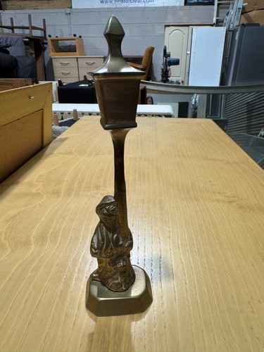 Vintage cast brass - cast, lamp