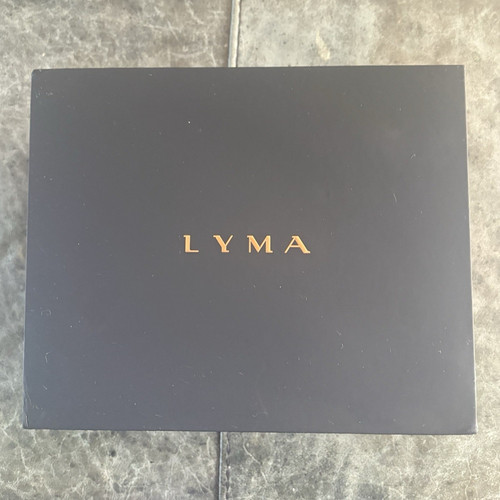 Lyma light therapy device set - light,