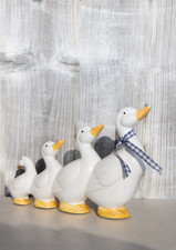 Ceramic Family of 4 Ducks In A