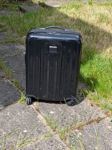 Tumi lightweight expandable - v4,