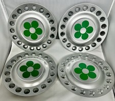 New Green Daisy Flower Center