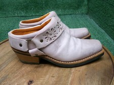 Frye Women Pale Pink Leather