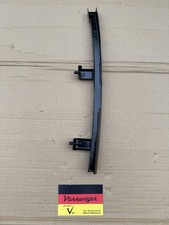 VW GOLF JETTA MK2 3dr 5dr FRONT DRIVERS OSF RIGHT DOOR WINDOW CHANNEL GUIDE