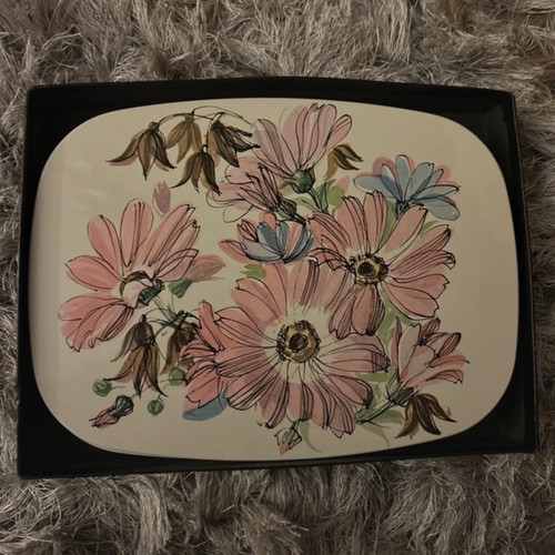 Vintage retro floral - floral, plastic