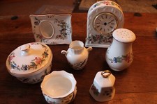 Aynsley - Pembroke Design -